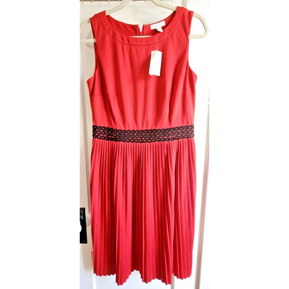 NWT CHARTER CLUB woman Sz 8 pleated red sleeveless flare dress faux braid belt